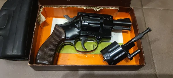 Rewolwer Arminius HW38 .22WMR/.22LR - zdjęcie 5