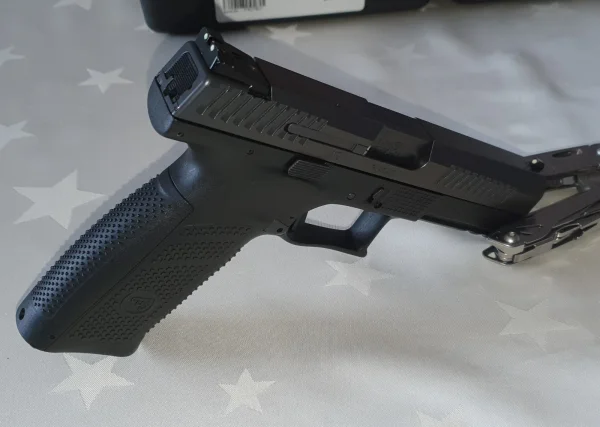 CZ P10F & kabura - zdjęcie 3