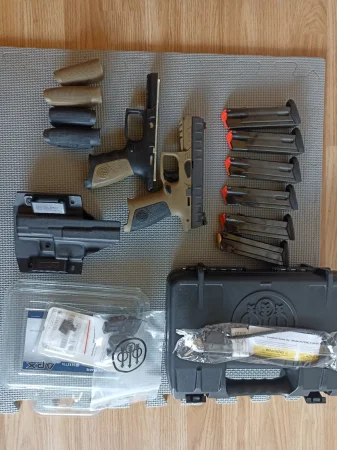 Beretta APX