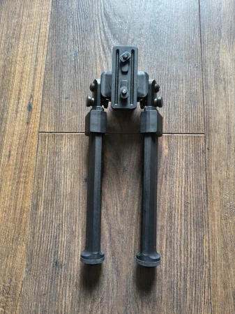 Bipod na mlok