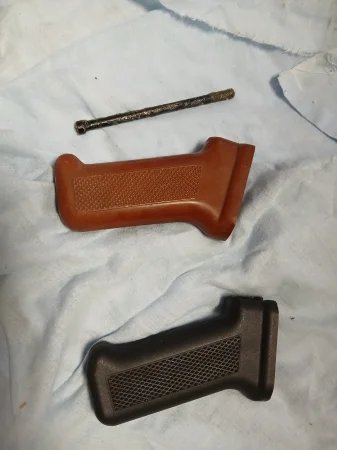 Chwyt, rękojeść kbk AK47, AKS i podobne