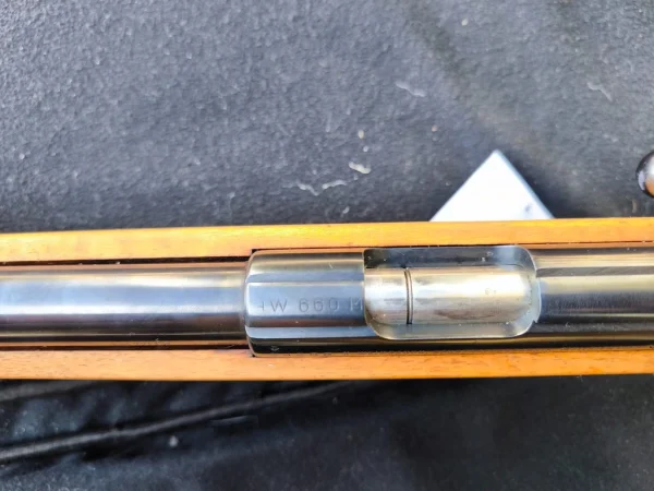 Karabinek Weihrauch HW660M .22lr - zdjęcie 4