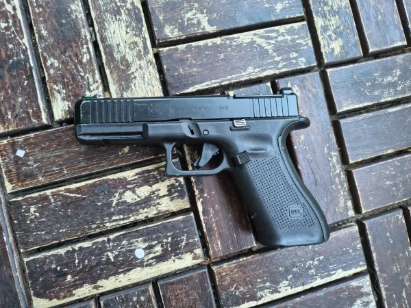 Glock 17 gen 5  FS MOS spoko zestaw