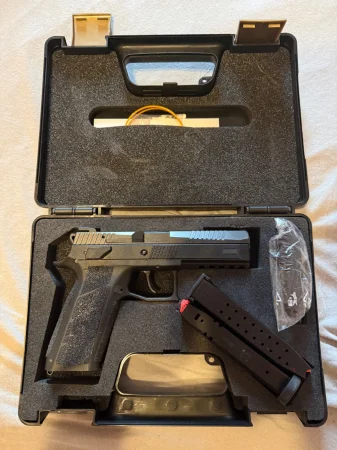 CZ P09 9x19mm